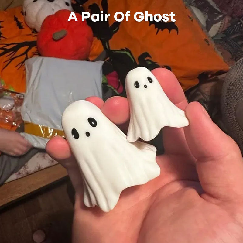Söt spökstatyett