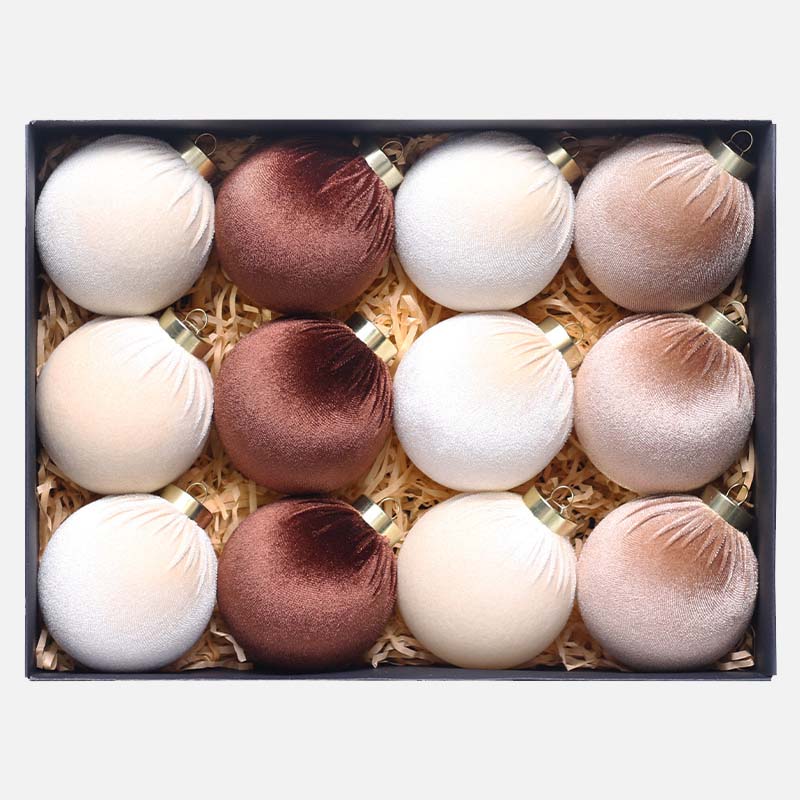 đJulgransdekorationer Sammetskulađ