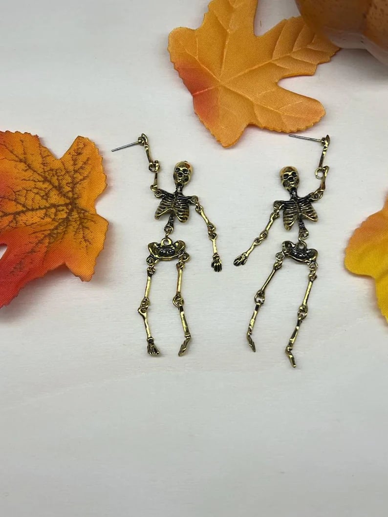 Guld Skelett Örhängen/Gold Skeleton Earrings