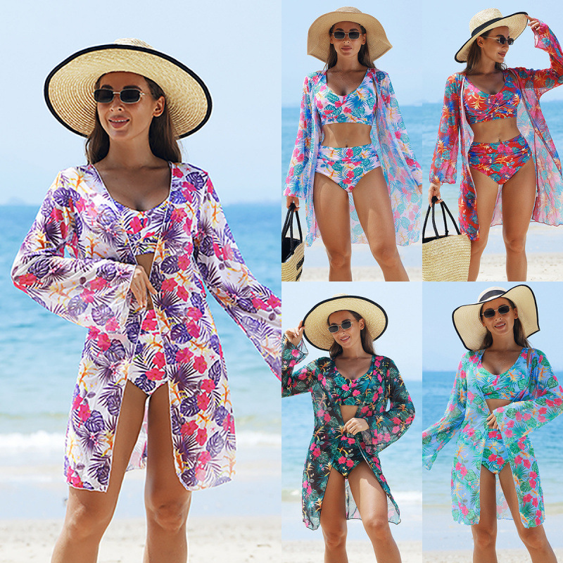 Fashionable multi-coloured printed 3-piece bikini swimsuit set for women