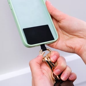 💖Telefonrem med blixtlåsförsedd väska